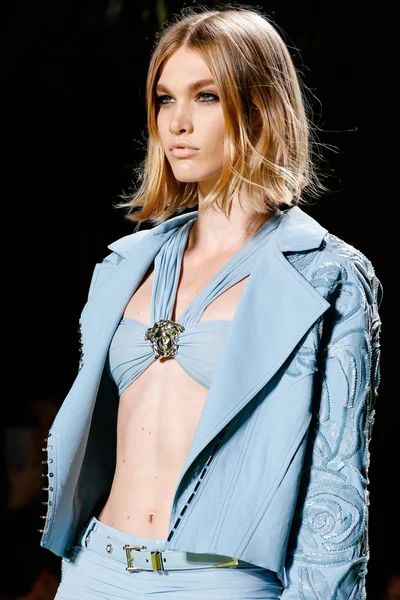 Look 74